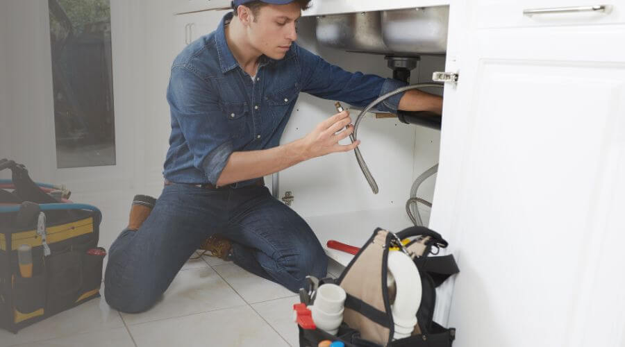 Emergency Leak Repair in Tupelo, MS